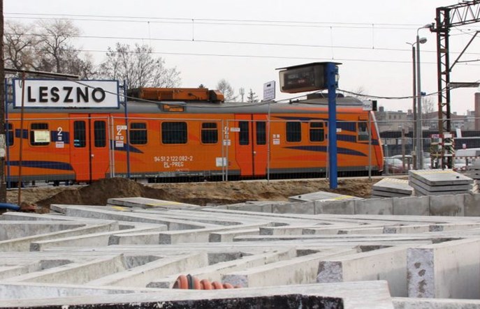 Prace na linii Poznań – Wrocław opóźnią się o kolejne pół roku