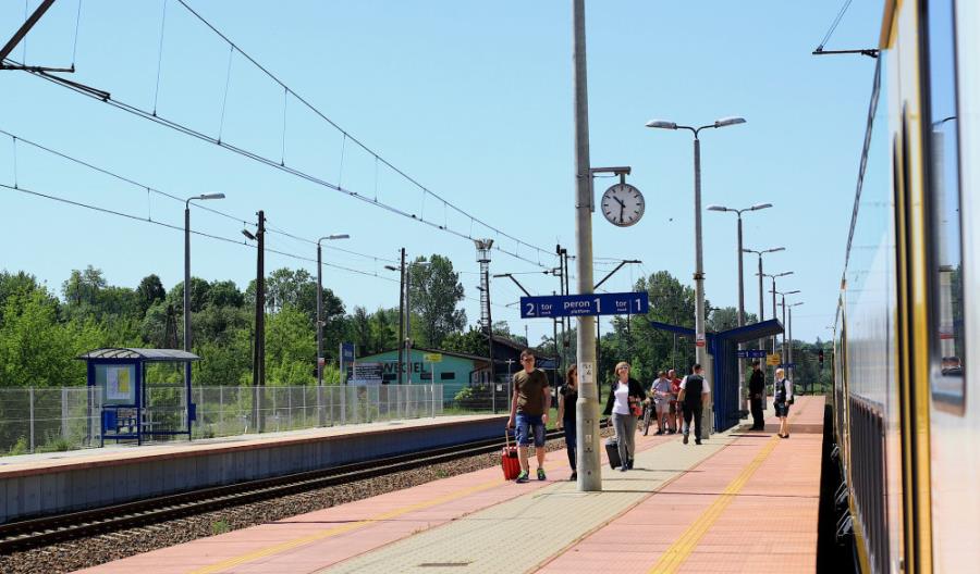 Zatrzymania w Miechowie nie pomogą w dojazdach z ziemi Kieleckiej do Wrocławia Zatrzymania w Miechowie nie pomogą w dojazdach z ziemi Kieleckiej do Wrocławia