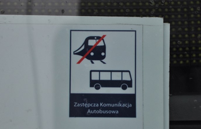 Częściowa komunikacja zastępcza między Skarżyskiem a Ostrowcem będzie utrzymana