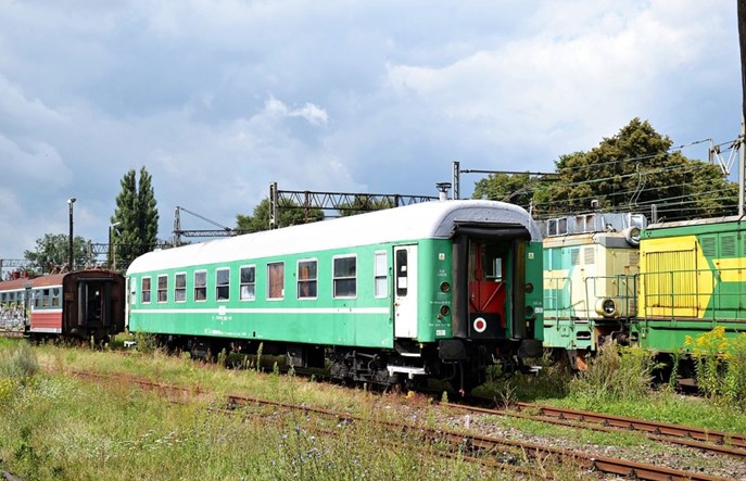 Krzyż: PR przenoszą swoje zaplecze poza lokomotywownię