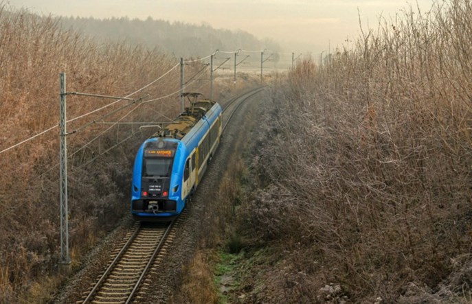 Pesa i woj, śląskie w sądzie. Chodzi o kary umowne za opóźnienia dostaw Elfów 2