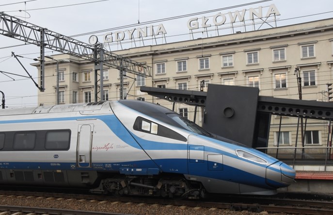 Pendolino pojedzie 200 km/h z Warszawy do Gdańska z końcem 2019 roku