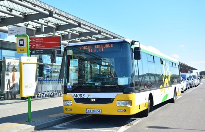 Struzik: Potrzeba pół mld zł rocznie na dobrą komunikację autobusową na Mazowszu