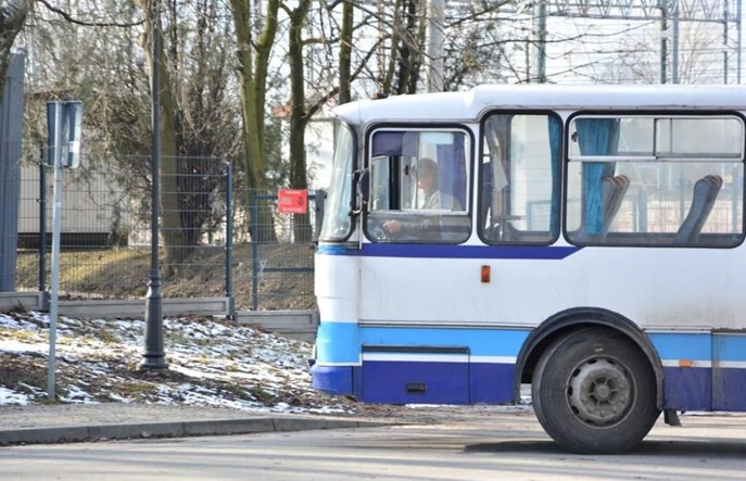 ISO i CZT chwalą „ustawę pekaesową", ale pieniędzy jest za mało