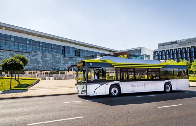 Elektryczny Solaris na testach w Saragossie