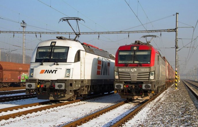 Trzy Vectrony dla AWT