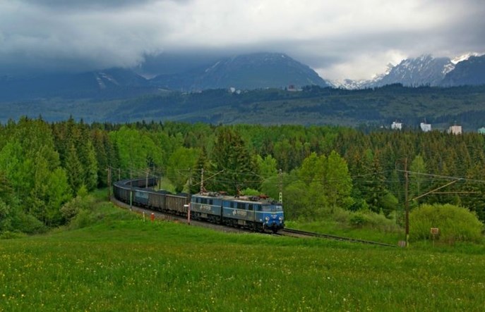 Pieniądze niewykorzystane przez PLK mogą trafić do przewoźników towarowych