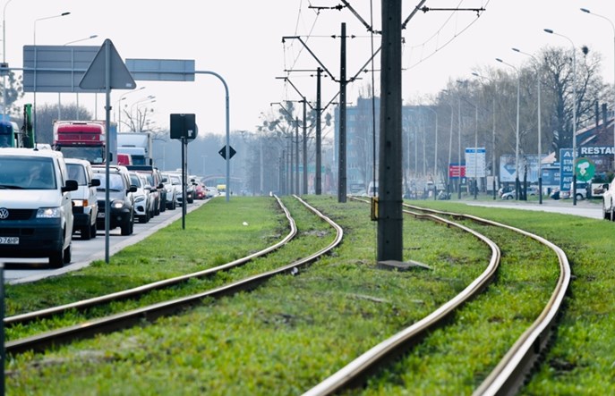 Łódź: W wakacje remont torowiska w al. Włókniarzy