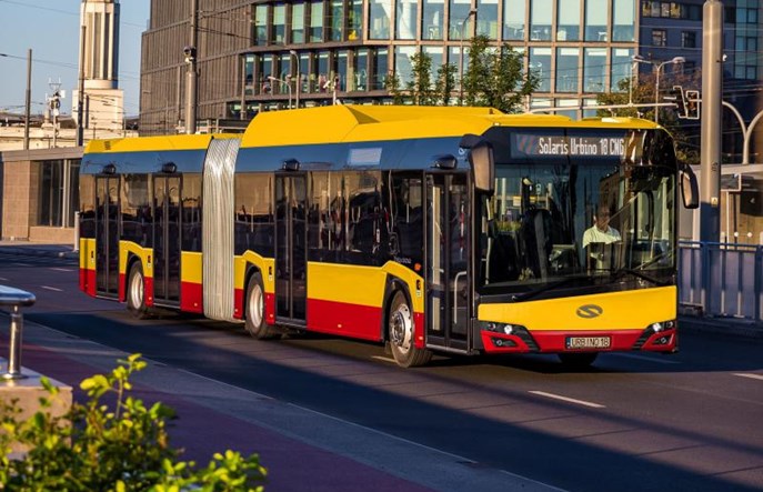 Warszawa. Będzie więcej autobusów zasilanych gazem. Kolejna umowa z Arrivą