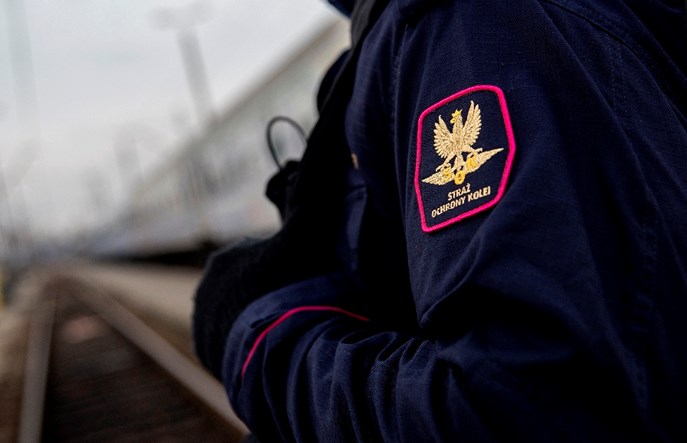 Wrocław Brochów – funkcjonariusze Straży Ochrony Kolei ujęli nożownika 
