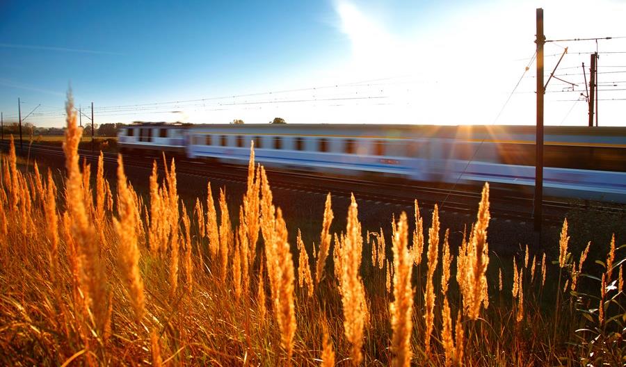 Nowe połączenia PKP Intercity z Czechami i Austrią oraz Ukrainą Nowe połączenia PKP Intercity z Czechami i Austrią oraz Ukrainą
