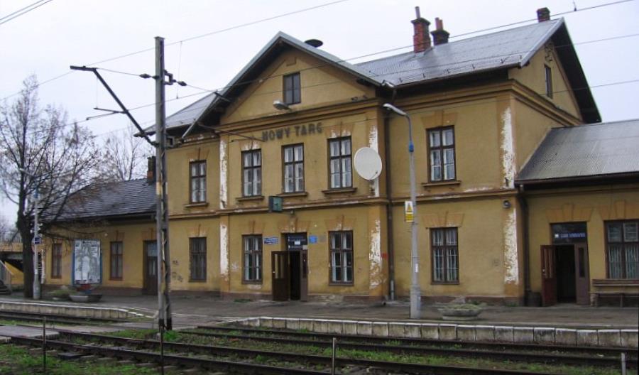 Nowy Targ: PKP PLK przebudują peron. Tylko jeden Nowy Targ: PKP PLK przebudują peron. Tylko jeden