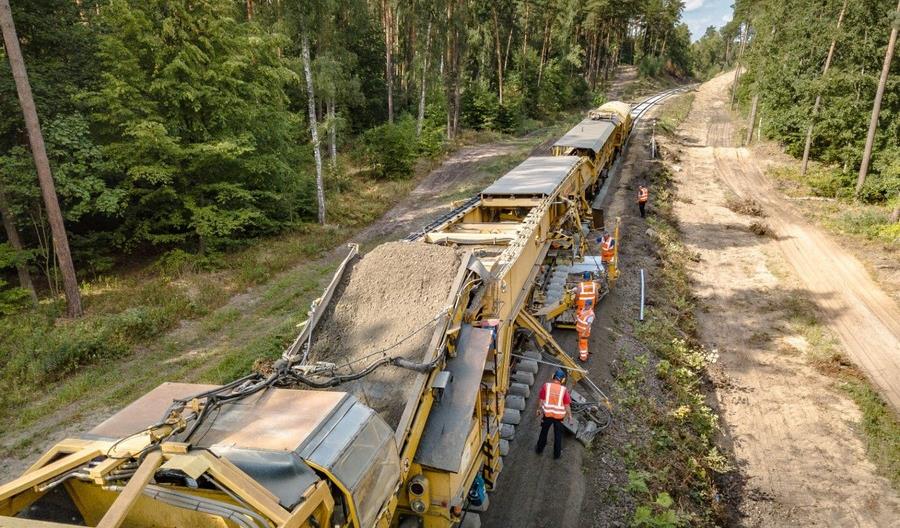 PLK: Pierwsze pieniądze dla podwykonawców z linii 207 już wypłacone PLK: Pierwsze pieniądze dla podwykonawców z linii 207 już wypłacone