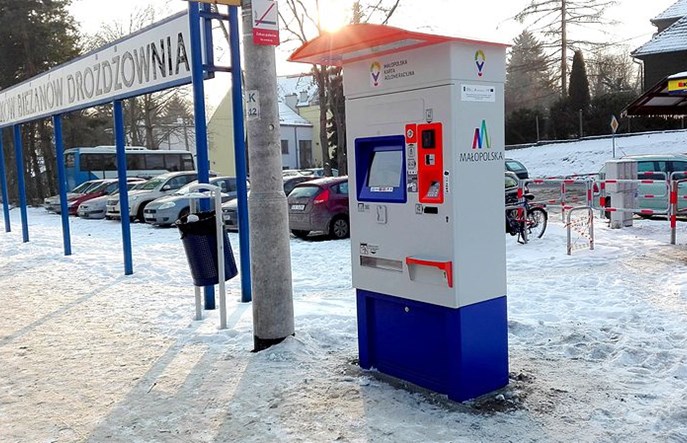 Nowy Sącz: Pociągów nie ma, za to jest biletomat