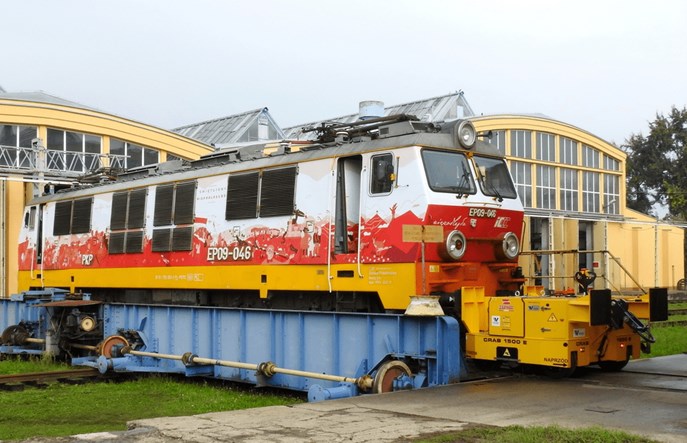 PKP Intercity kupi nowy pojazd szynowo-drogowy