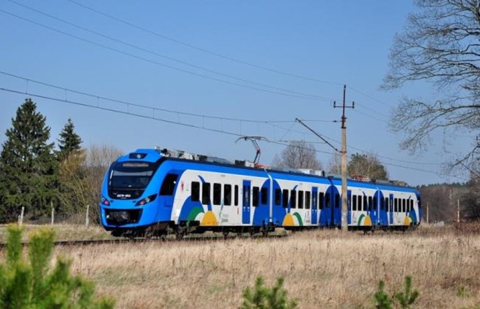 Kolejne województwa tną połączenia, w tym Mazowsze [aktualizacja]