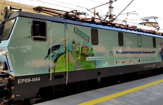 Lokomotywa Kampanii Kolejowe ABC ruszyła w podróż po Polsce
