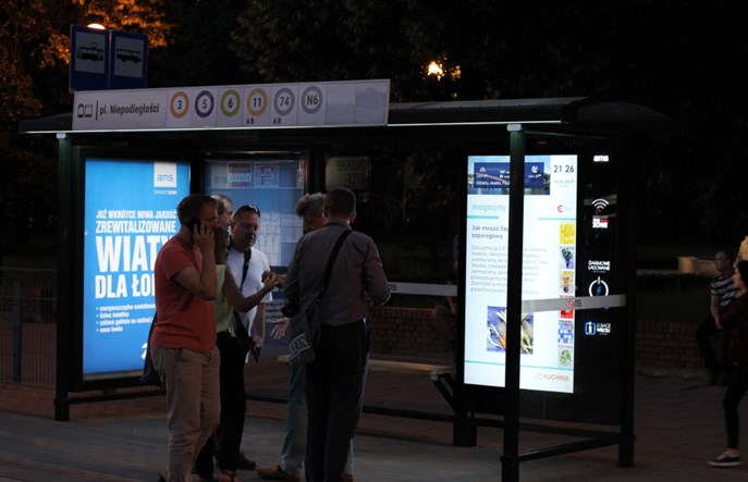 Łódź: Pierwsza wiata z WiFi. Będzie więcej