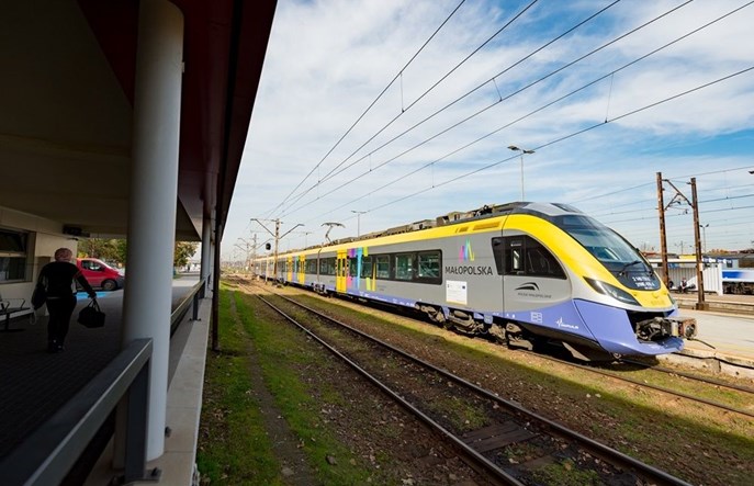 Pociągi wróciły do Zakopanego... i jadą dłużej niż przed remontem