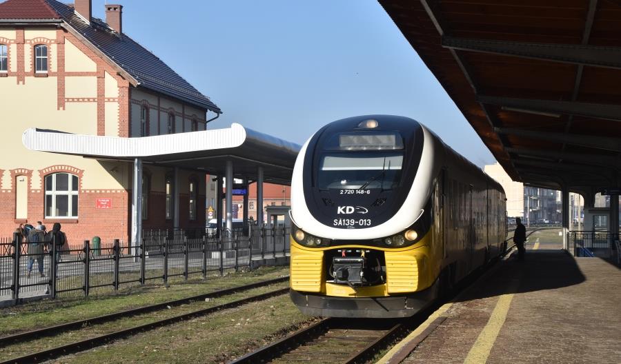 Zmiany cen biletów w Kolejach Dolnośląskich. Oznacza to głównie podwyżki Zmiany cen biletów w Kolejach Dolnośląskich. Oznacza to głównie podwyżki