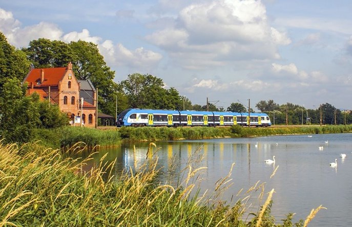 Upały dały się we znaki. Ponad 1000 pociągów odwołanych lub opóźnionych 