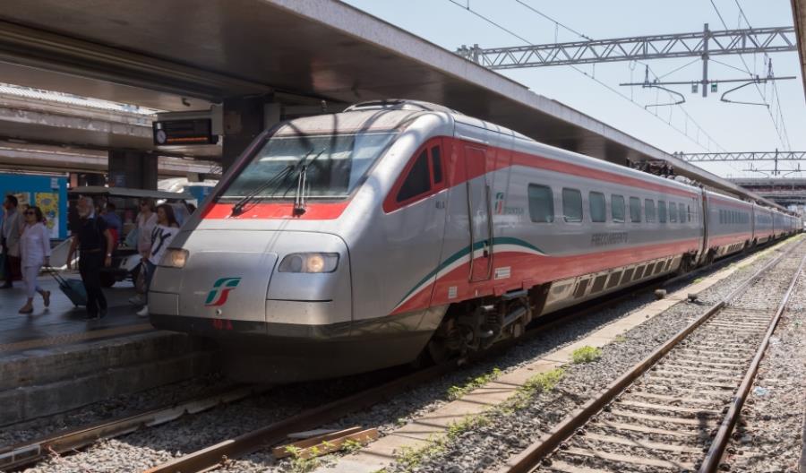 Włoskie pociągi Pendolino pojadą w Grecji Włoskie pociągi Pendolino pojadą w Grecji