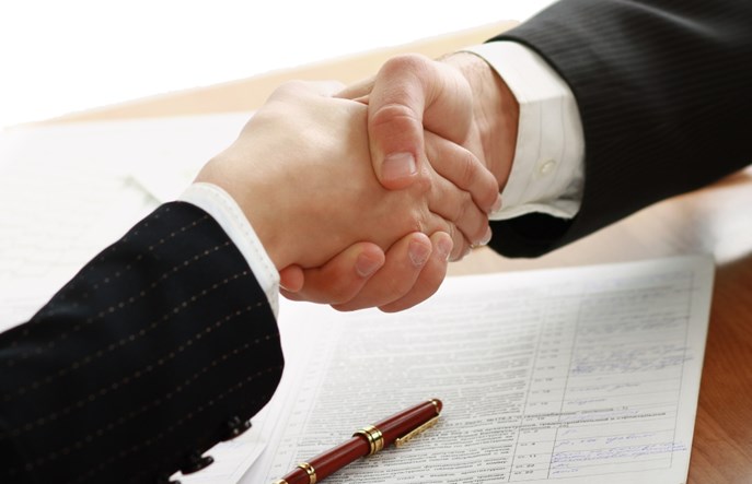 Kluczowe trendy na rynku ubezpieczeń transakcyjnych w Polsce i na świecie 