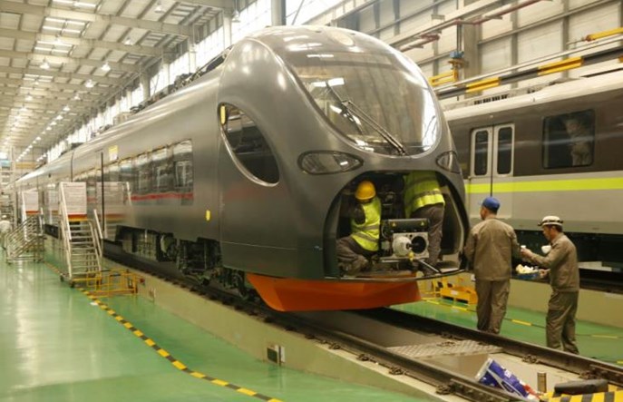 Leo Express: Chińskie pociągi CRRC pojadą z pasażerami rok później