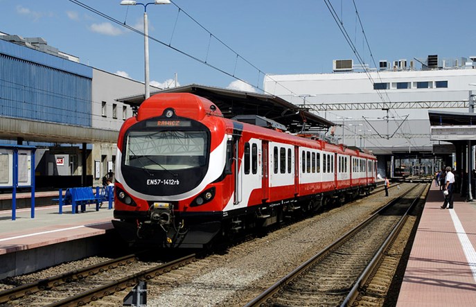 Pociągi Kolei Wielkopolskich na Pol’and’Rock Festival w środku nocy. Dlaczego? 