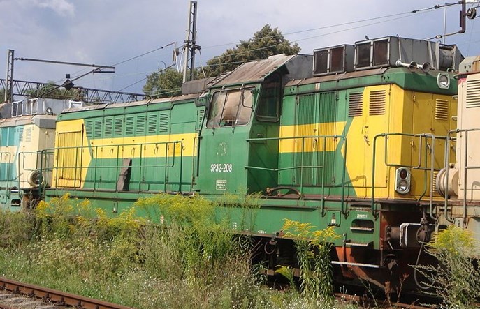 Przewozy Regionalne sprzedają trzynaście lokomotyw