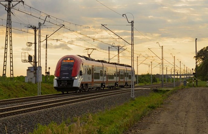 PB: Rosną problemy z płynnością finansową Pesy