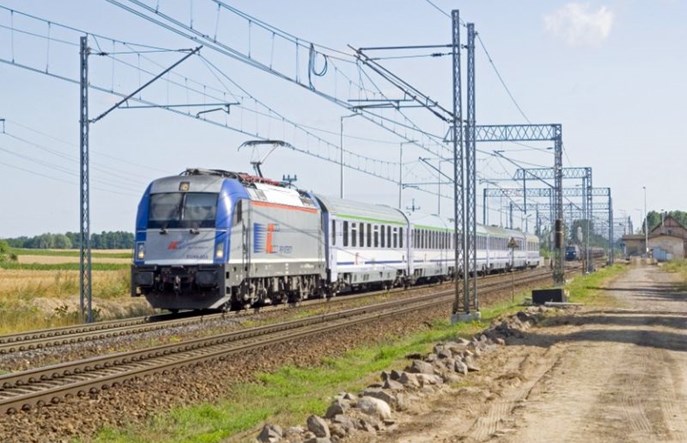 PLK ma możliwość nałożenia kar umownych na wykonawcę ogromnego kontraktu na GSM-R