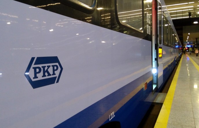 PKP IC: Koszyk biletów ułatwił zakupy przez internet. Wkrótce wybór miejsc w ezt
