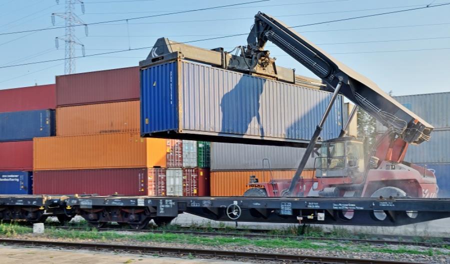 Urząd Transportu Kolejowego wspiera transport intermodalny Urząd Transportu Kolejowego wspiera transport intermodalny