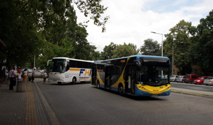 Łódź – Kutno: Autobus PR zamiast pociągu dla czytelności rozkładu Łódź – Kutno: Autobus PR zamiast pociągu dla czytelności rozkładu