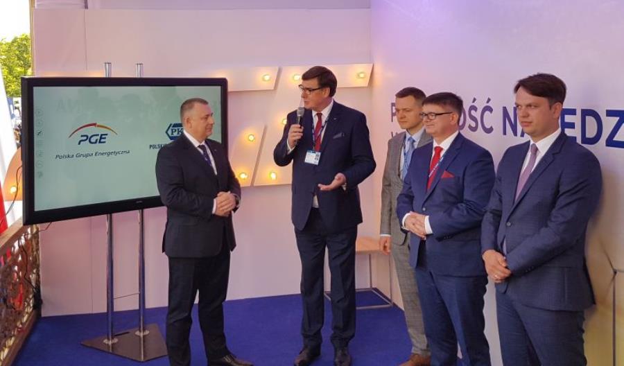 PGE planuje budowę instalacji fotowoltaicznych na gruntach PKP PGE planuje budowę instalacji fotowoltaicznych na gruntach PKP