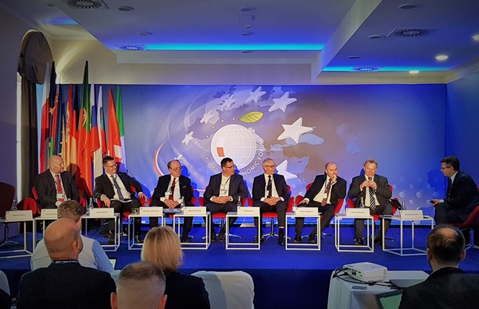 Kolej przeciwdziała wykluczeniu transportowemu