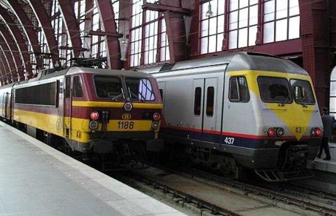 Belgia: Minister chce połączyć zarządcę infrastruktury z państwowym przewoźnikiem