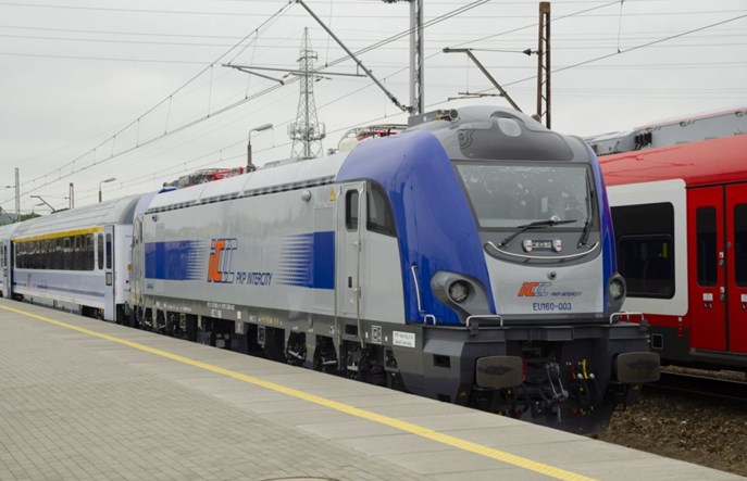 Zmiana czasu a kursowanie pociągów PKP Intercity