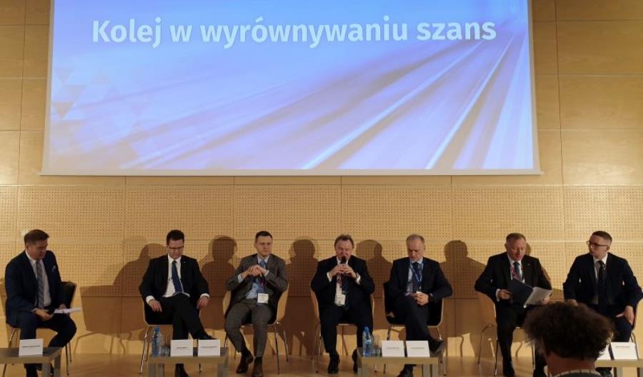 Trako 2019: Społeczne znaczenie inwestycji w kolej Trako 2019: Społeczne znaczenie inwestycji w kolej