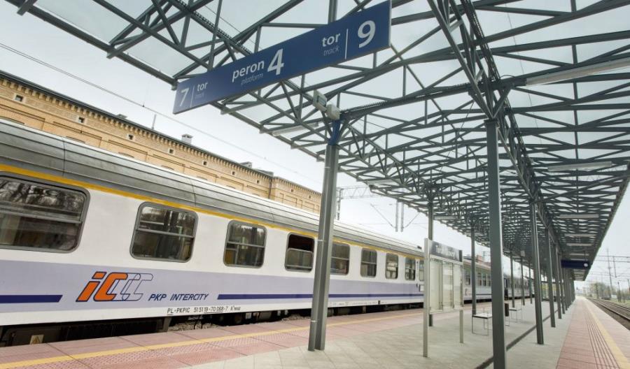 14 milionów pasażerów Intercity w miesiącach wakacyjnych 14 milionów pasażerów Intercity w miesiącach wakacyjnych