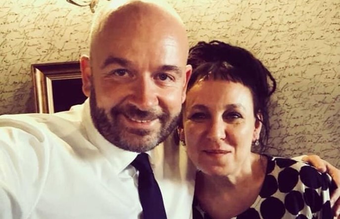 Wrocław. Pasażerowie z książką Olgi Tokarczuk jeżdżą za darmo