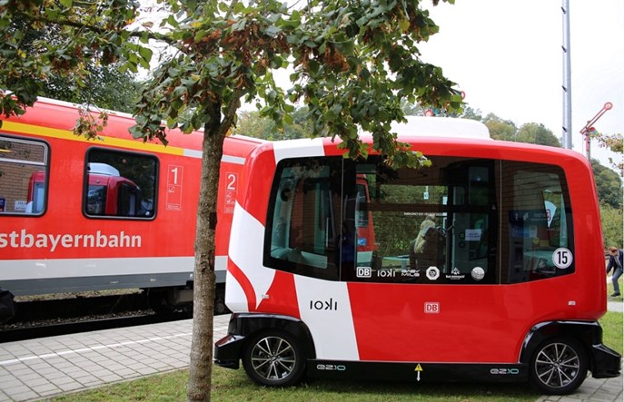 Koleje Niemieckie uruchomiły autonomiczny bus