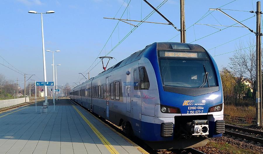 Łódź – Kutno: Powrót pociągów PKP IC opóźniony o cztery miesiące Łódź – Kutno: Powrót pociągów PKP IC opóźniony o cztery miesiące