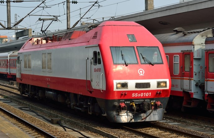 Chińczycy mocno zainteresowani sprzedażą lokomotyw na Ukrainę