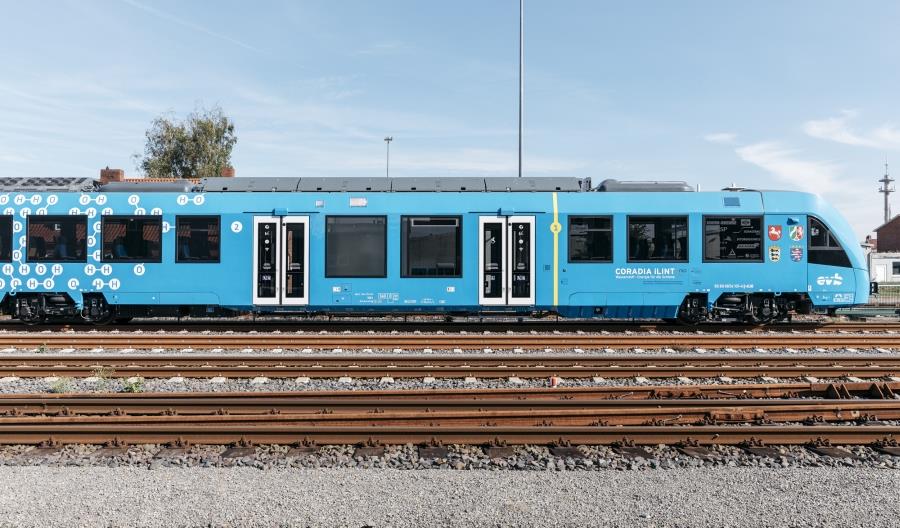 Wodorowy pociąg Alstomu na testach w Holandii. Będzie alternatywą dla elektryfikacji linii? Wodorowy pociąg Alstomu na testach w Holandii. Będzie alternatywą dla elektryfikacji linii?