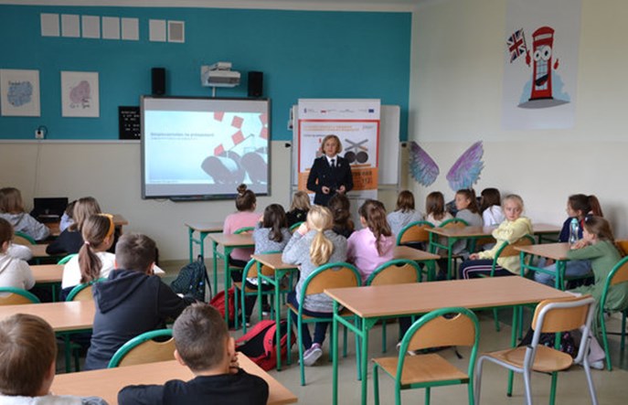 W październiku kolejarze uczyli 22 tys. dzieci bezpiecznych zachowań