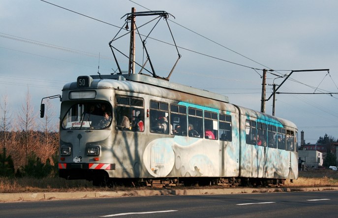 Konstantynów Ł. demontuje sieć trakcyjną nad linią lutomierską