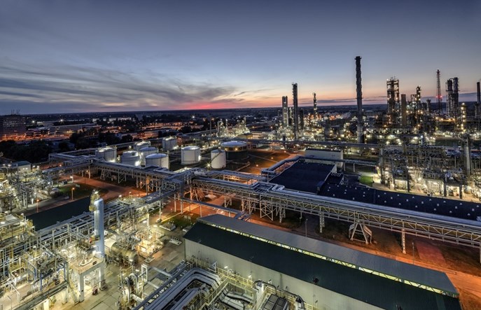 PKN Orlen liczy na kolej w związku z rozwojem Możejek na Litwie