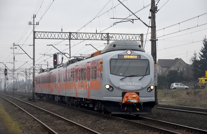 CBA w zakładach serwisowych w całej Polsce. Śledztwo dotyczy wyrządzenia szkody majątkowej Polregio